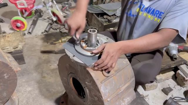 Производство угловых редукторов. смотреть онлайн