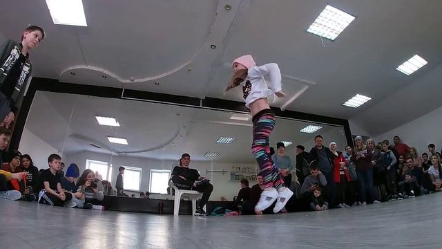 Губернаторов Саша Vs Шапирова Даша | 1/4 | 8-10 лет | Spring Battle