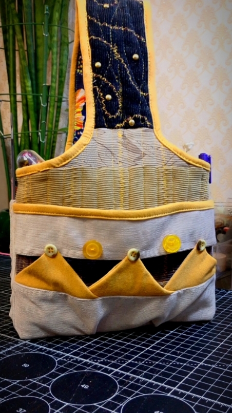 Лоскутное ЛУКОШКО 🤲💘 #пэчворк #shorts #patchwork #лоскутноешитье #пэчворкновое #пэчворкдлядома смотреть онлайн