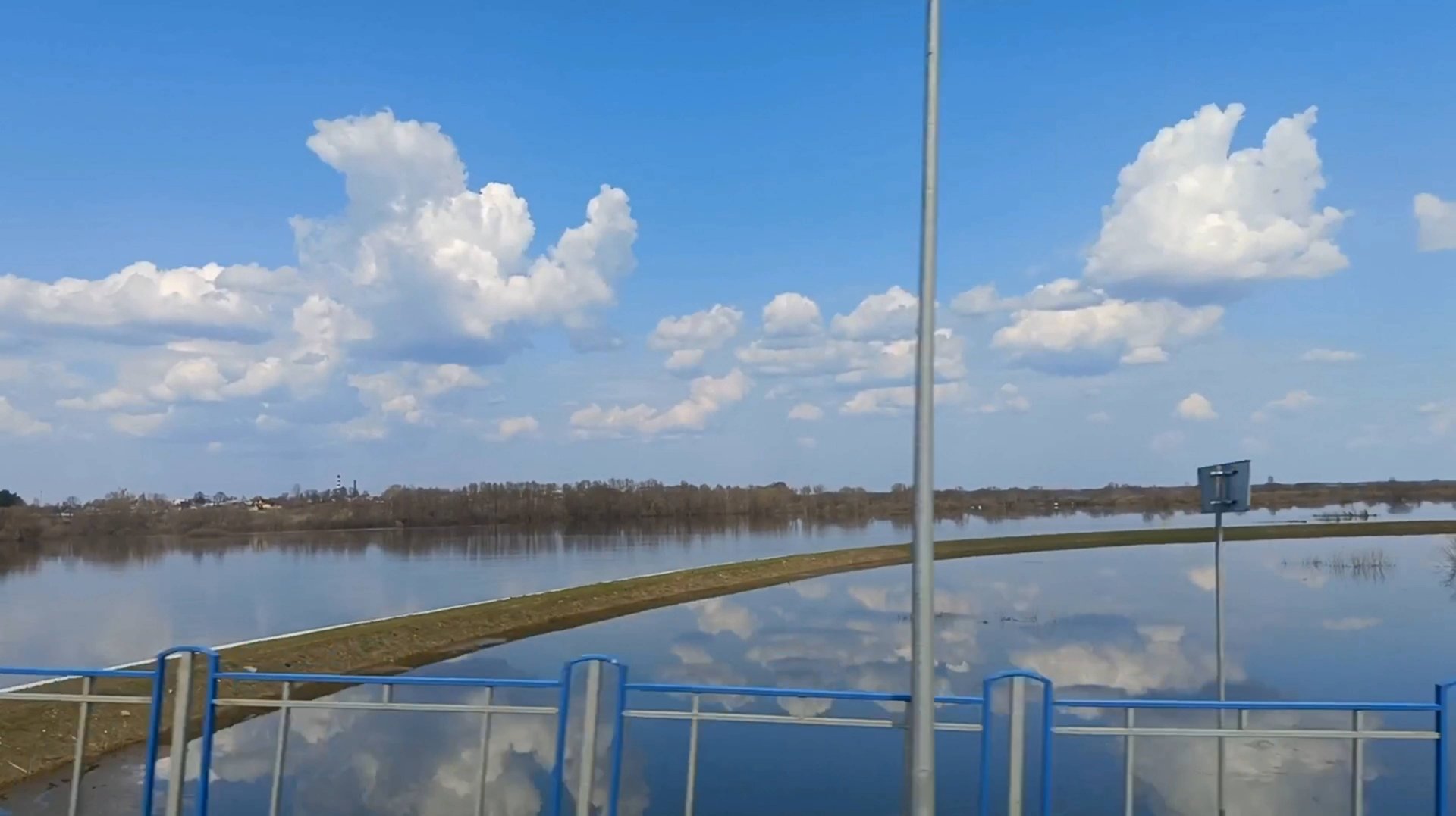 БЕЛАЯ- БЕЛАЯ РУСЬ ИЗ ОКНА АВТОБУСА