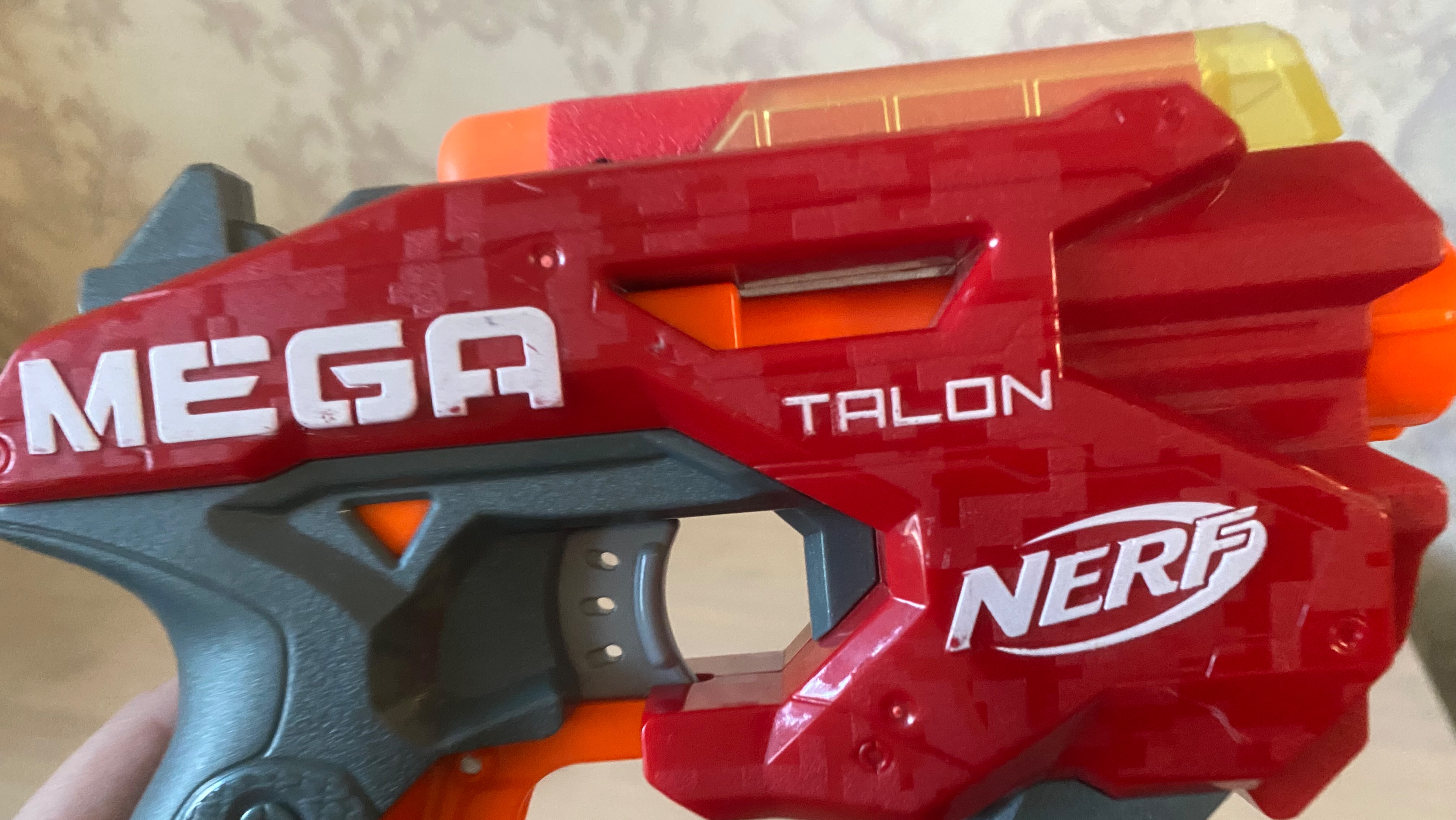 Пистолет MEGA