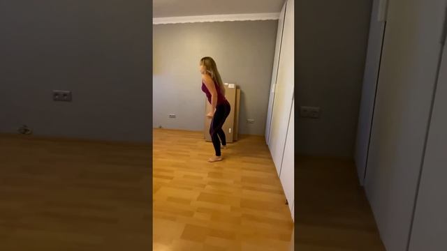 Дарья Бурова Первая сотня)) смотреть онлайн