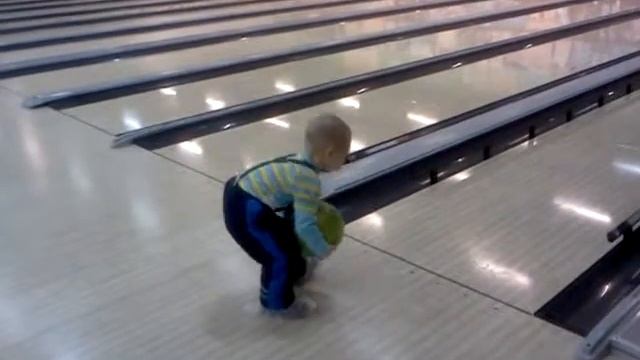 боулинг тренер с 3 лет