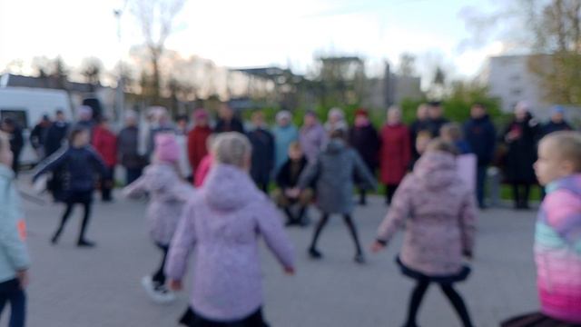 Дети войны! Спортивный Бульвар. Город Сланцы Ленинградской области смотреть онлайн