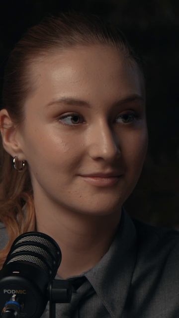 ПОЗНАКОМИЛАСЬ С ЖОРОЙ КРЫЖОВНИКОВЫМ 😲 #галинастрижевская #словопацана #галинастрижевская смотреть онлайн