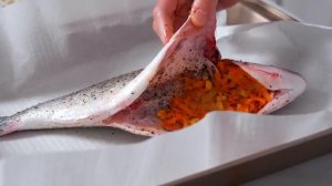 Вот как надо запекать РЫБУ в духовке! Самый вкусный и простой способ!