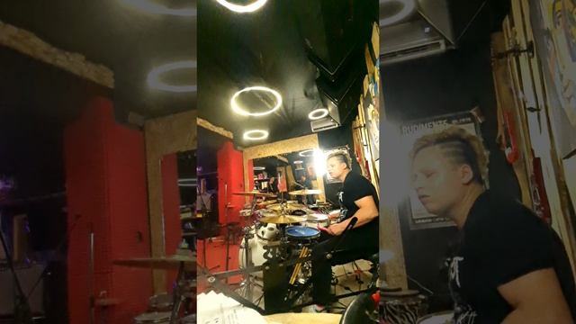 коротко о том как я вчера порепала🤣🥁🔥🤘 смотреть онлайн