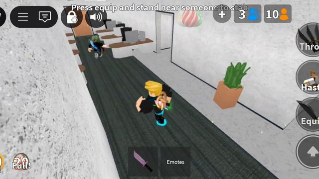 играем с другом в мм2 и я нашëл 2 редких яйца смотреть онлайн