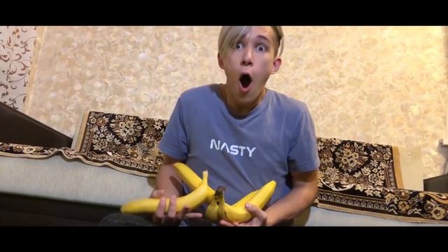 Сожру банан (пародия: Марьяна ро - мега звезда) смотреть онлайн