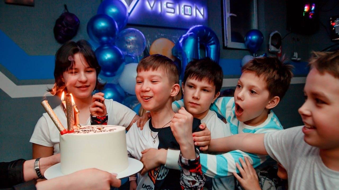 День Рождения в Vision смотреть онлайн