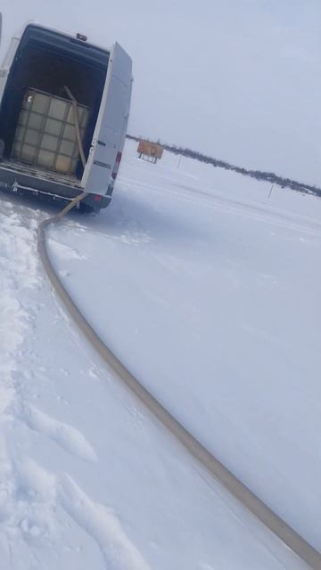 Закачка воды мотопомпой. смотреть онлайн