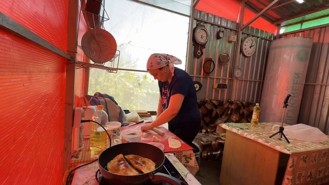 Ух и ПОТРУДИЛИСЬ-начало положено! смотреть онлайн