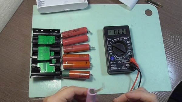 Ремонт аккумулятора от беспроводного пылесоса Самсунг.