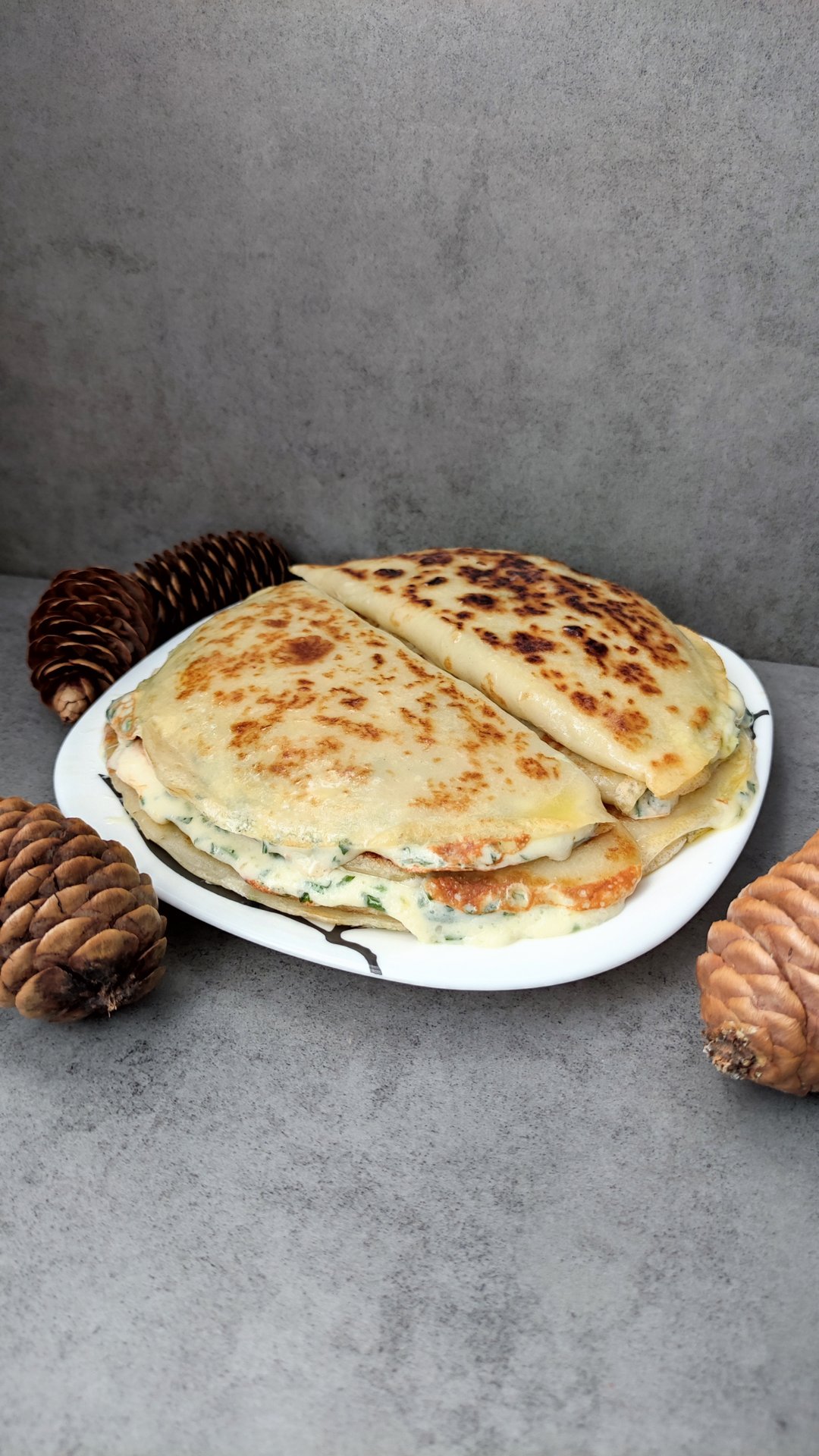 Лепёшки с зеленью и сыром. Кутабы. Рецепт завтрака. #shorts смотреть онлайн