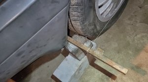 Установка сход-развала Ауди80.