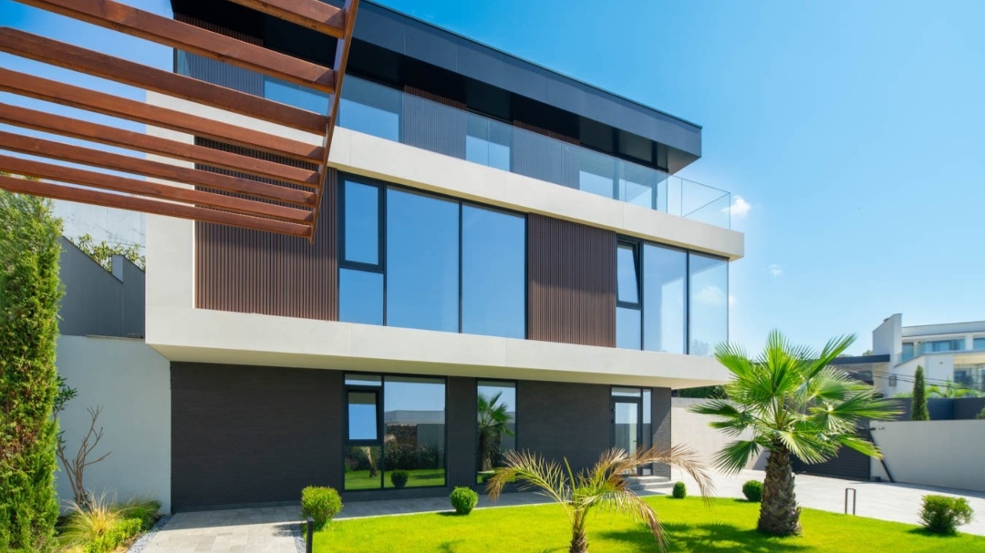 Хай-тек вилла в 5 минутах от моря смотреть онлайн