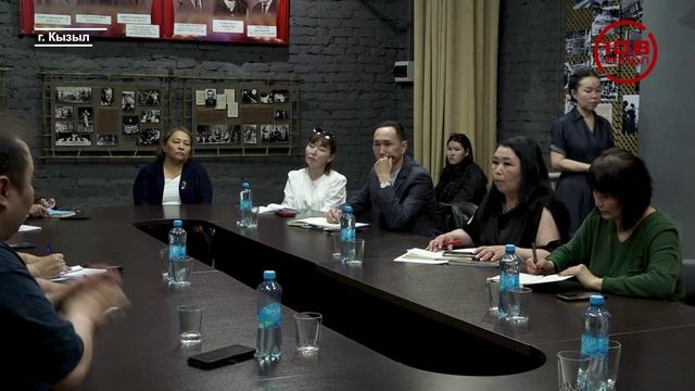 «Театр о героях» смотреть онлайн