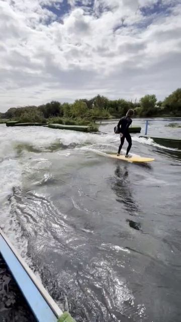 Упражнение 50. Проезд frontside скрестный шаг