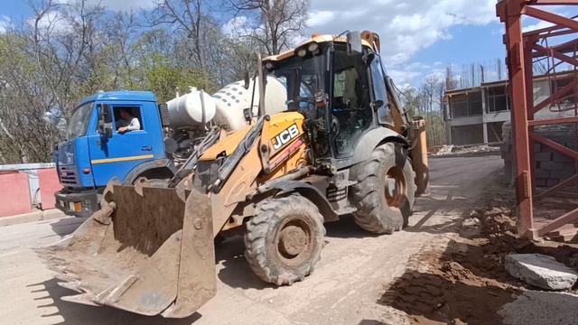 ЖК Лесная симфония — съёмка с воздуха апрель 2025 смотреть онлайн