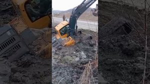 Экскаватор: Спасение