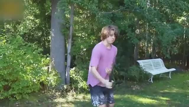 Полные идиоты на работе, попавшие на камеру. Мгновенное сожаление о неудачах на работе 2025 г. смотреть онлайн