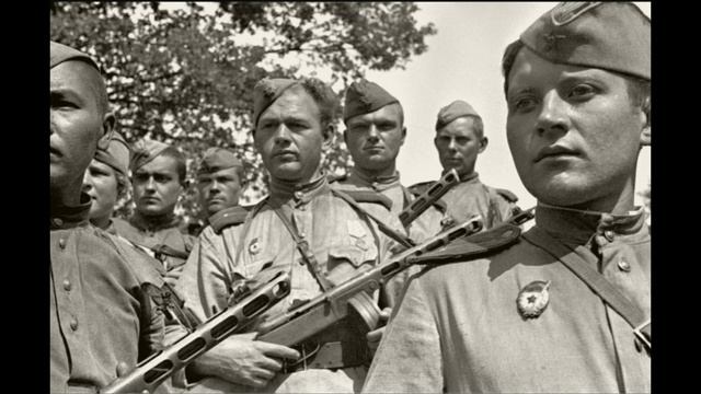 Баллада о красках (....Видно, много белой краски у войны) смотреть онлайн