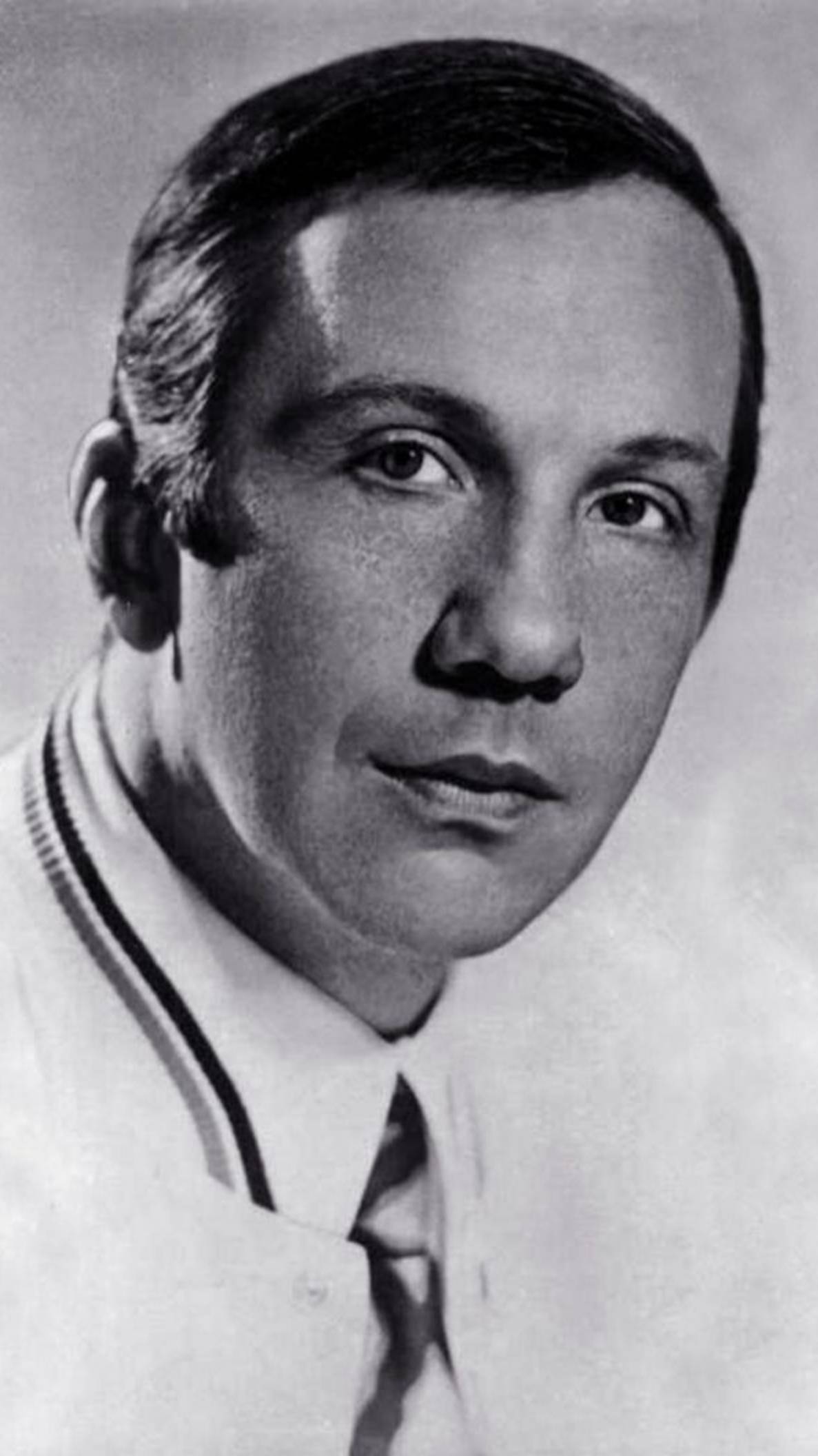 Ии и жизнь Савелия Краморова за 1 минуту смотреть онлайн