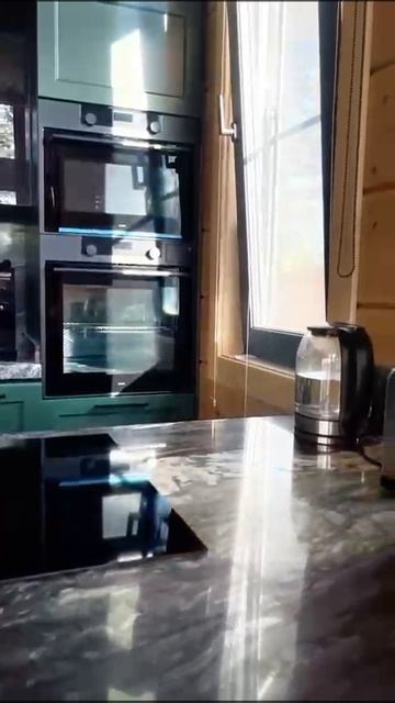 Столешница из кварцита