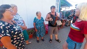 Ах как поют ! долгожданная встреча тещи и зятя со всеми родственниками поют