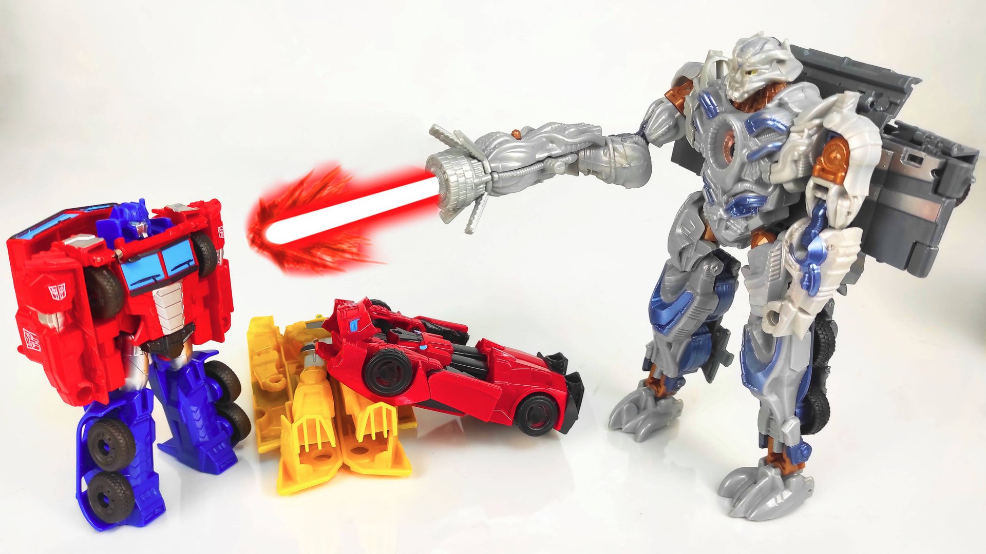 Десептиконы напали на базу Автоботов. Мультики про Роботов Трансформеров смотреть онлайн