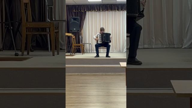 р. н. п. " Пойду ль я, выйду ль я" обр. Г. Бойцовой смотреть онлайн