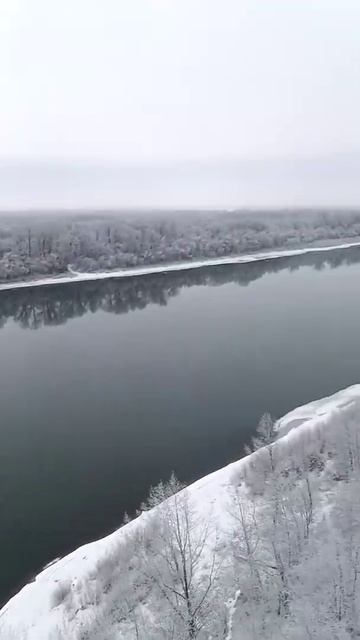 висячий камень.скала около города с которой видно далеко красивые вид открываются Russia Beautiful