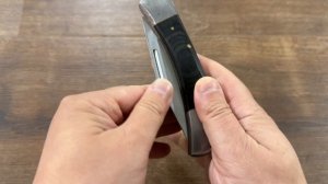 Делаю продажи на авито и мешке  Не сезон, но торги идут. Продал много винтажных ножей и часы СССР.