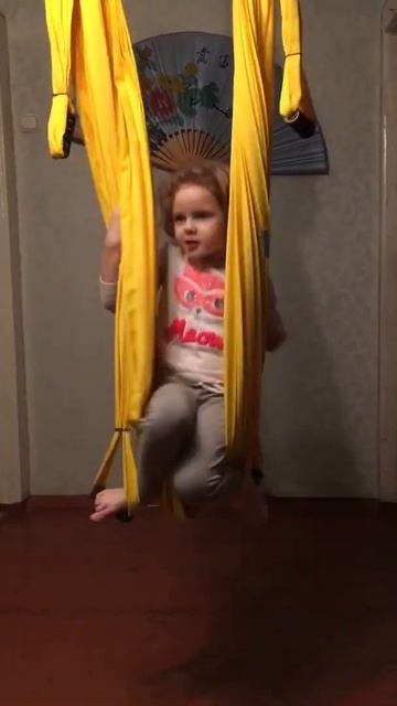 || Злата и Йога в гамаках || смотреть онлайн