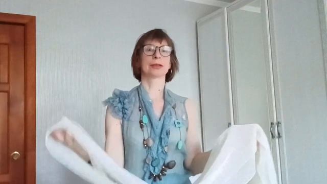Палантин с кружевом.
