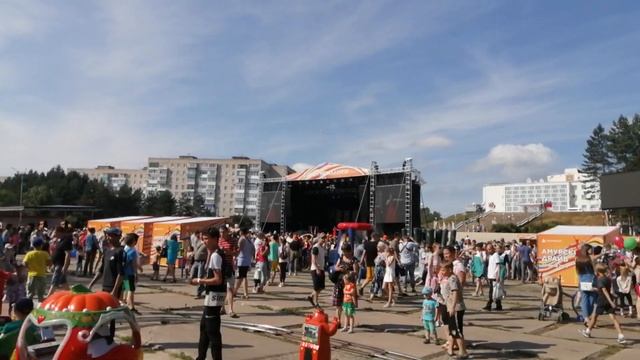 День металлурга