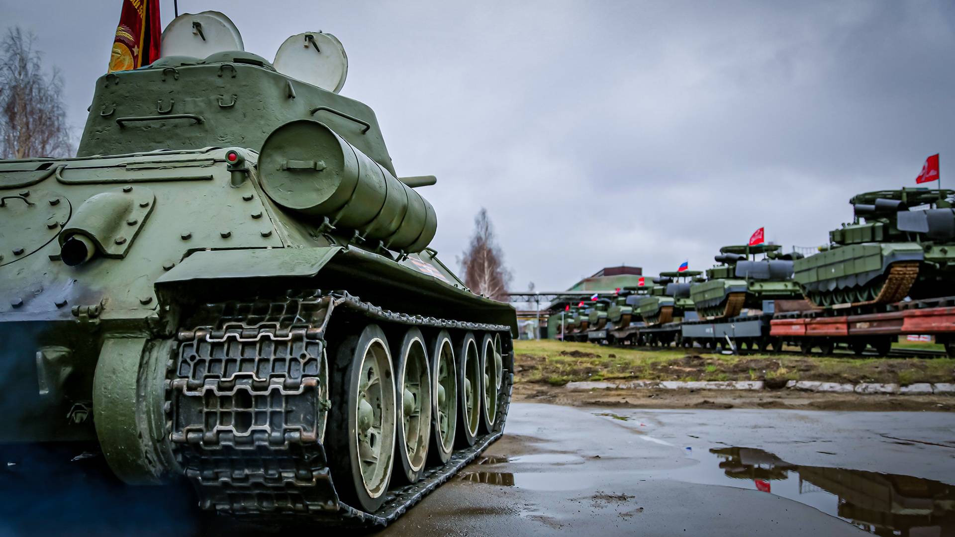 Т-34, Т-72Б3М и Т-90М и в одном строю смотреть онлайн