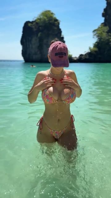 Hot_girl_220 смотреть онлайн