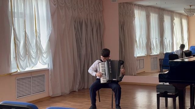 А. Лепин."Танечка" муз.из к/ф "Карнавальная ночь", исп. Георгий Уткин смотреть онлайн