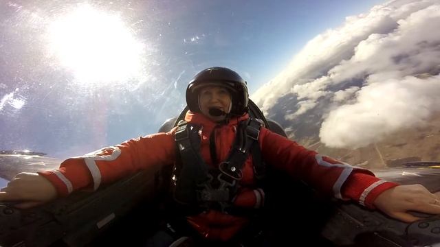 Полёт Надежды на L-39 смотреть онлайн