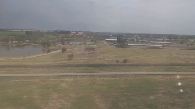 Посадка в Бишкеке 18 июня 2023. Как будто сели на стиральн