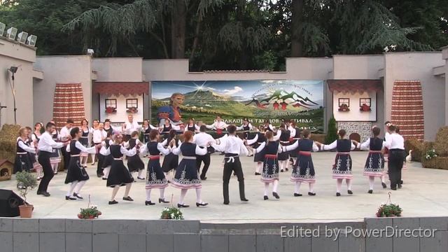 "Софка" и "Ръченица" Клуб за народни танци "Витоша" гр. София смотреть онлайн