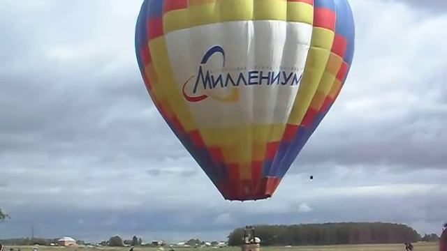 Омск Авиашоу 2011 Он улетел, но обещал вернуться. смотреть онлайн