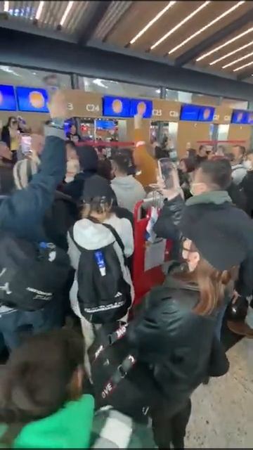 в Стамбуле из-за климатических катастрофа 100и туристы смотреть онлайн