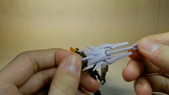Обзор на фигурку Transformers Prime Beast Hunters Cyberverse Commander Class HARDSHELL смотреть онлайн