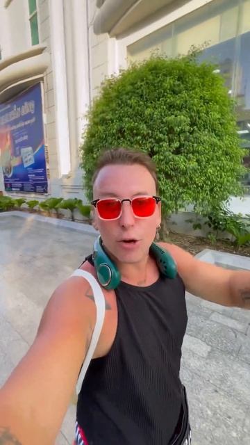 Ты знаешь кому отправить😂#shorts #dmitrykras #чекавобич #юмор #рофл смотреть онлайн