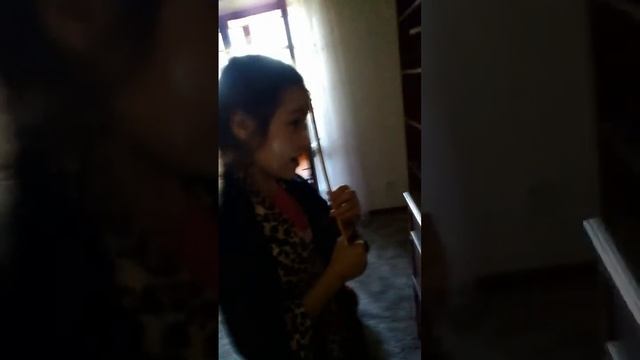 Смешная и тупая чика смотреть онлайн