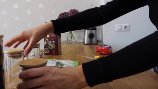 ХРАНЕНИЕ НА КУХНЕ. Обзор банок для сыпучих продуктов. Как выбрать банки для хранения. смотреть онлайн