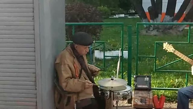 Дед-барабанщик 1/Old drummer 1 смотреть онлайн