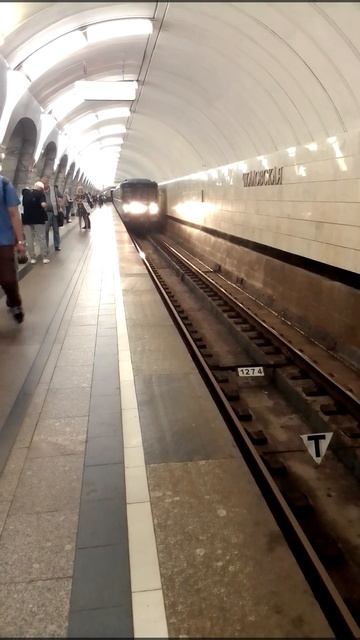 Прибываюший поезд посадки нет едит сторону стретенск смотреть онлайн